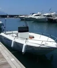 Barca open di 5,5 mt Euromarine con Yamaha 40/60 Barca open di 5,5 mt Euromarine con Yamaha 40/60