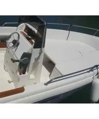 Barca open di 5,5 mt Euromarine con Yamaha 40/60 Barca open di 5,5 mt Euromarine con Yamaha 40/60