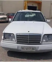 Mercedes W124 E250 TD - E 250 - W 124 1990 Mercedes W124 E250 TD - E 250 - W 124 1990