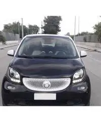 SMART forfour Passion 1.0 Benz. 2015 - Km 38195 SMART forfour Passion 1.0 Benz. 2015 - Km 38195