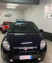 Fiat Punto evo 1.3 multijet 75 cv 2010 Fiat Punto evo 1.3 multijet 75 cv 2010