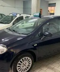 Fiat Punto evo 1.3 multijet 75 cv 2010 Fiat Punto evo 1.3 multijet 75 cv 2010