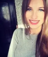 Amina, 38 anni Amina, 38 anni