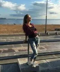 Amina, 38 anni Amina, 38 anni
