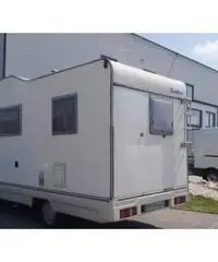 Nissan camper 6 posti, 130.000 km - 1999 Nissan camper 6 posti, 130.000 km - 1999