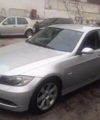 Auto BMW 320 Futura - Napoli