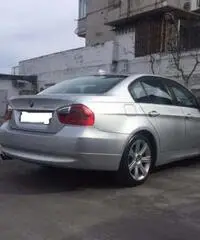 Auto BMW 320 Futura - Napoli