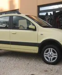 Fiat Panda 4x4 Climbing - Terni Fiat Panda 4x4 Climbing - Terni