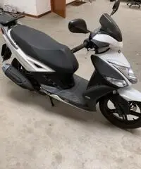 Kimco agility 125 R16 Kimco agility 125 R16