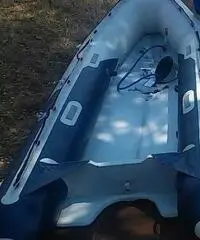 Gommone Honwave T38 e motore Yamaha 20cv 4 tempi Gommone Honwave T38 e motore Yamaha 20cv 4 tempi