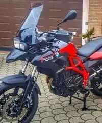 BMW F 700 GS - moto 700gs con 3200 km BMW F 700 GS - moto 700gs con 3200 km