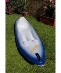 Canoa monoposto in vetroresina