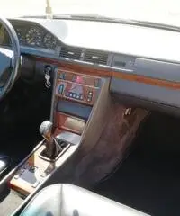 MERCEDES 200 CE coupé