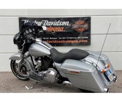 Harley-Davidson Touring Street Glide - 2015