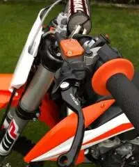 Ktm SXF 250 4 tempi moto cross Ktm SXF 250 4 tempi moto cross