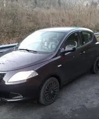 Lancia Ypsilon 1.3 Mjt elefantino Lancia Ypsilon 1.3 Mjt elefantino