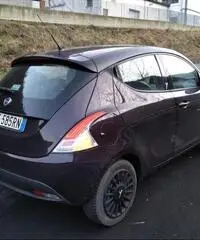 Lancia Ypsilon 1.3 Mjt elefantino Lancia Ypsilon 1.3 Mjt elefantino