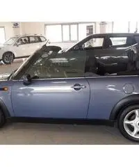 MINI Cooper Cabrio 1.6 MINI Cooper Cabrio 1.6