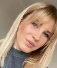 Ciao, sono una ragazza di 30 anni Ciao, sono una ragazza di 30 anni