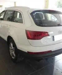 AUDI Q7 3.0 V6 TDI CLEAN QUATTRO 240CV TIPTRONIC 7POSTI - Napoli