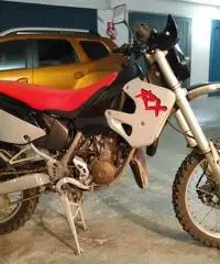 Aprilia RX 125, motore Rotax 122, 34 cavalli Aprilia RX 125, motore Rotax 122, 34 cavalli
