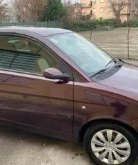 Lancia ypsilon 2008 1.2 benzina tenuta bene