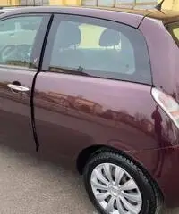 Lancia ypsilon 2008 1.2 benzina tenuta bene