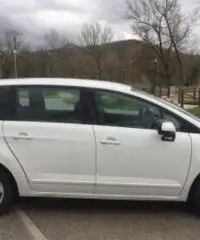 PEUGEOT 5008 aut 7 posti ev - 2010 PEUGEOT 5008 aut 7 posti ev - 2010