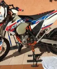 KTM EXC-F 250 - 2016 Six Days KTM EXC-F 250 - 2016 Six Days