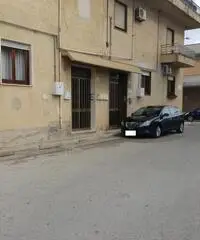 Castelvetrano appartamento 4 vani piano rialzato Castelvetrano appartamento 4 vani piano rialzato