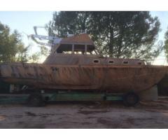 Imbarcazione in legno motori diesel