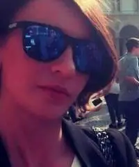 Cameriera di sala, addetta al dettaglio Cameriera di sala, addetta al dettaglio