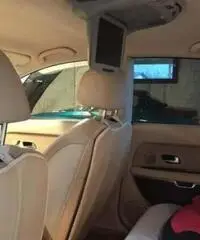 Auto noleggio con contucente - Salerno