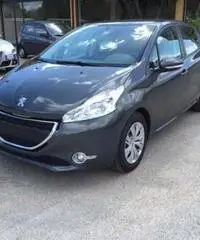 Peugeot 208 - Caserta