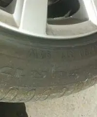 Pirelli Cinturato 225/70/17 estive runflat - Roma