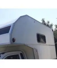 Cellula abitativa con pick up Cellula abitativa con pick up