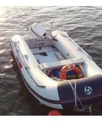 Gommone Yamaha 340 S + Motore Jhonson 15 hp 2 temp Gommone Yamaha 340 S + Motore Jhonson 15 hp 2 temp