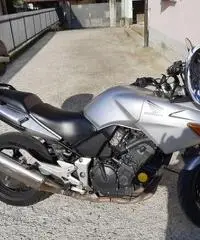Cbf 600 2005 33k km Cbf 600 2005 33k km