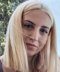 Cameriera di sala, altro lavoro part time Cameriera di sala, altro lavoro part time