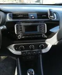 KIA Rio 3ª serie - 2016 KIA Rio 3ª serie - 2016