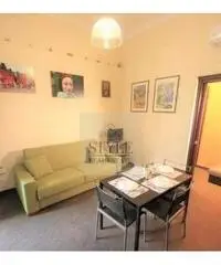 Ortigia, appartamento diviso in due unità Ortigia, appartamento diviso in due unità