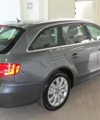 AUDI A4 AVANT 2.0TDI ADVANCED 2012 - Campania AUDI A4 AVANT 2.0TDI ADVANCED 2012 - Campania
