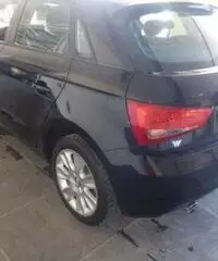 AUDI A1 S.BACK 1.6 TDI AMBITION 90CV - Napoli