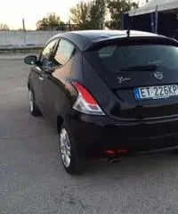 Lancia ypsilon - Caserta