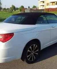 LANCIA Flavia 2.4 cabrio automatica del Luglio 2013 - Lombardia LANCIA Flavia 2.4 cabrio automatica del Luglio 2013 - Lombardia