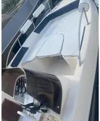 Mano' 23.50 nesis garantita 2x120cv diesel Mano' 23.50 nesis garantita 2x120cv diesel