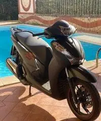 Honda Sh 300 Sport