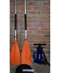 Kajak due posti con motore elettrico Kajak due posti con motore elettrico