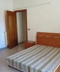 Soleggiato appartamento quartiere servitissimo Soleggiato appartamento quartiere servitissimo