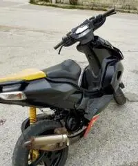 Aprilia SR 50 factory